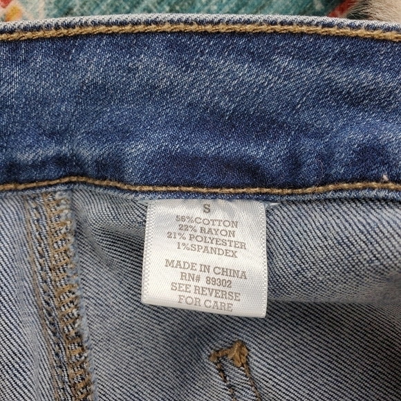 Altar’d State Denim Button Skirt Small - Picture 4 of 5